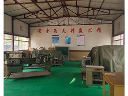 和靈石縣第一職業(yè)高中校領(lǐng)導(dǎo)在?？疾?/>
                    </a>
                    </div>
                  </div>
                  <div   id=